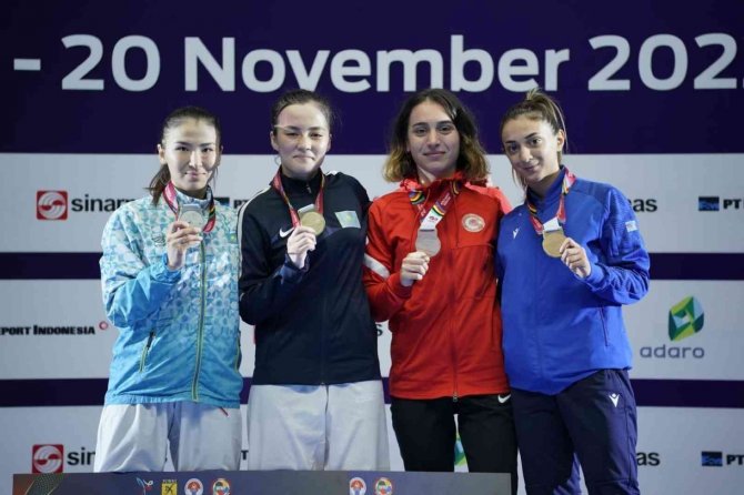 Kocaeli’nin Karatedeki Milli Gururları Endonezya’da Boy Gösterdi