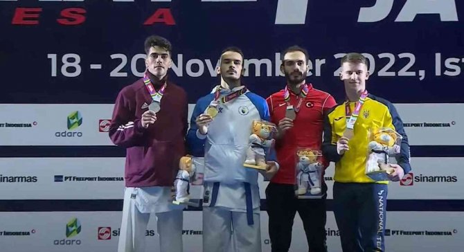 Kocaeli’nin Karatedeki Milli Gururları Endonezya’da Boy Gösterdi