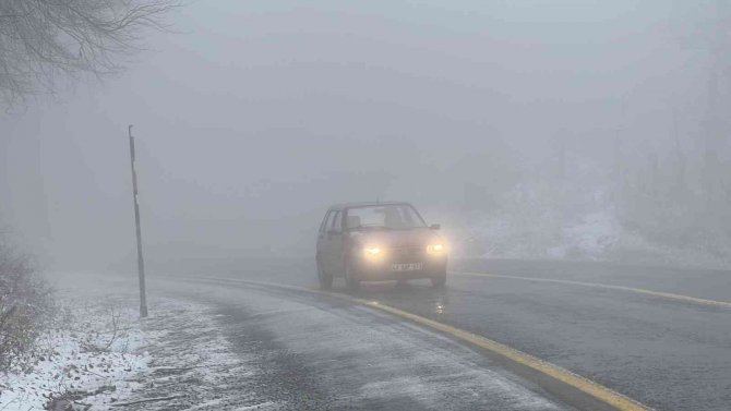 Domaniç’e Mevsimin İlk Karı Yağdı