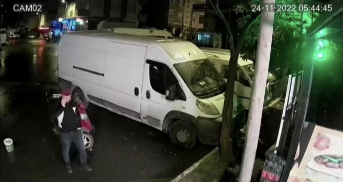 Yediler, İçtiler, Hesabı Ödemeye Gelince Kaçtılar