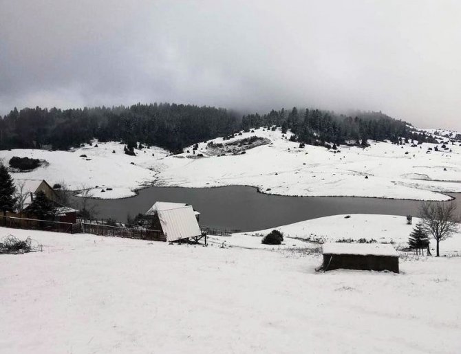 Sakarya’da Yüksek Kesimler Beyaza Büründü