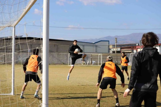 Eşin Group Nazilli Belediyespor Şanlıurfaspor Maçı Hazırlıklarını Tamamladı