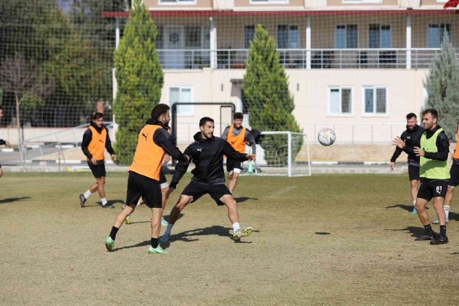 Eşin Group Nazilli Belediyespor Şanlıurfaspor Maçı Hazırlıklarını Tamamladı
