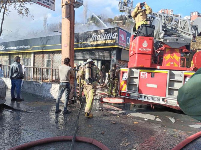 Alibeyköy Oto Sanayide Yangın Paniği