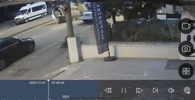 Ataşehir’de Kontrolden Çıkan Otomobil Takla Attı