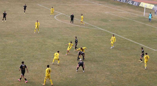 Bayburt Özel İ̇darespor Kendi Evinde 7- 0 Yenildi