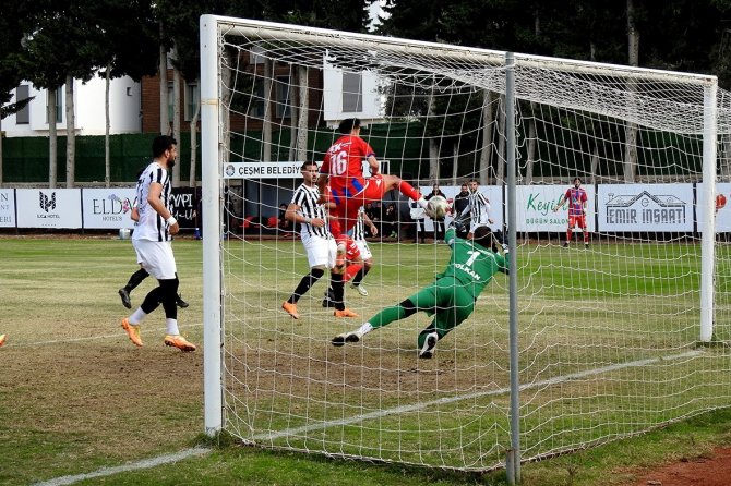 Çeşme Belediyespor Sahasında 4-2 Mağlup