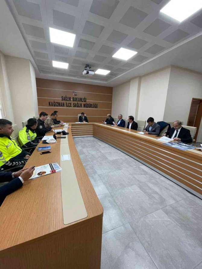Kağızman’da Kış Tedbirleri Toplantısı Yapıldı
