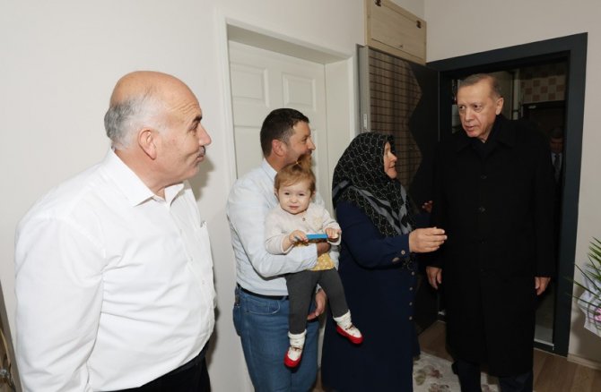 Cumhurbaşkanı Erdoğan’ın Ziyaret Ettiği Hafız Ravzanur’un Hedefi Külliyede Kur’anı Kerim Okumak
