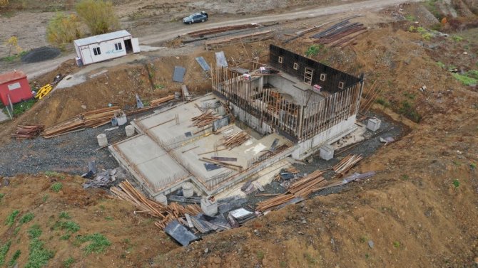 Geyve’nin Su Kaynakları 500 Metreküplük Depo Sayesinde Tek Noktada Toplanacak