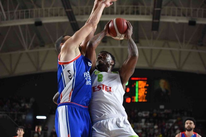 Basketbol Süper Ligi: Manisa Bbsk: 74 - A. Efes: 95