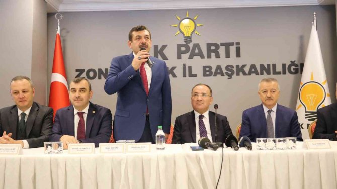 Bakan Bozdağ’dan Altılı Masaya ’Kukla’ Eleştirisi