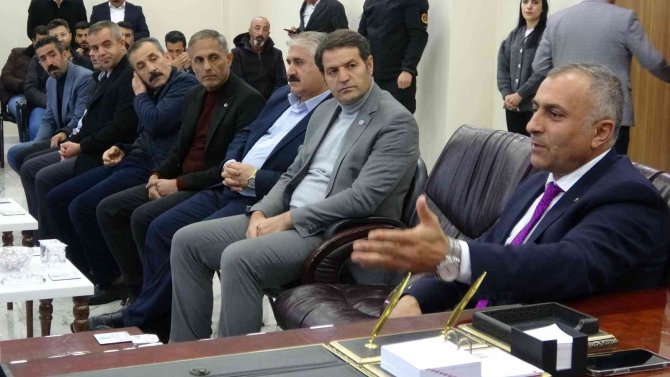 Yüksekova’nın Temel Sorunları Ele Alındı