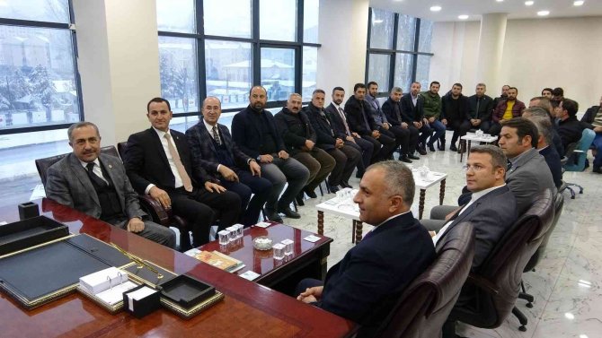 Yüksekova’nın Temel Sorunları Ele Alındı