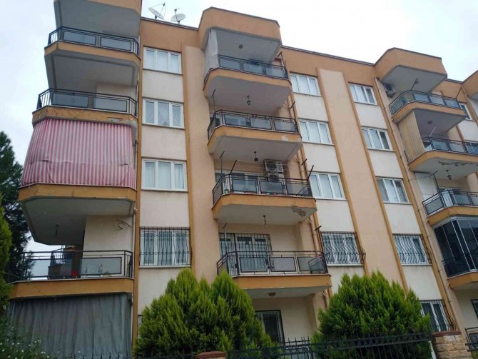 Çamaşır Makinesi Evi Yakıyordu