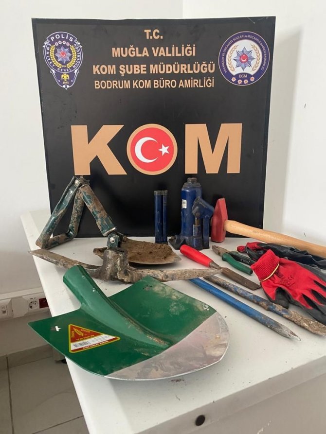 Bodrum’da Kaçak Kazıya Baskın: 2 Gözaltı