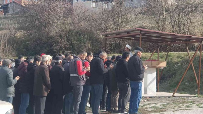 Eski Sevgilisi Tarafından Öldürülen Anaokulu Öğretmenine Son Veda