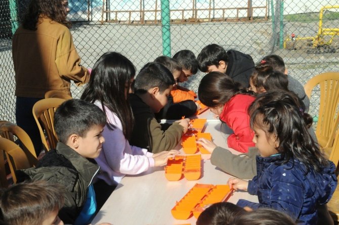 Cizre’de Geleneksel Kültür Ve Spor Oyunları Şenlikleri Başladı