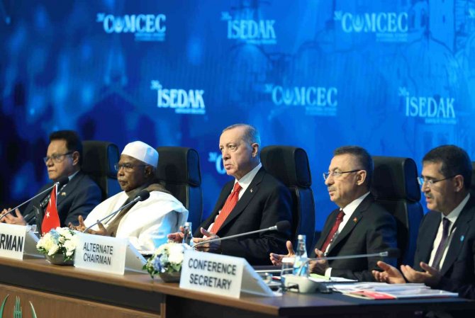 Cumhurbaşkanı Erdoğan: "Terör Örgütünün Kökünü Kazımakta Kararlıyız"