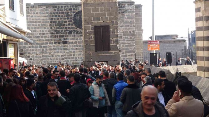 Tahir Elçi Ölümünün 7’nci Yılında Vurulduğu Dört Ayaklı Minare’de Anıldı