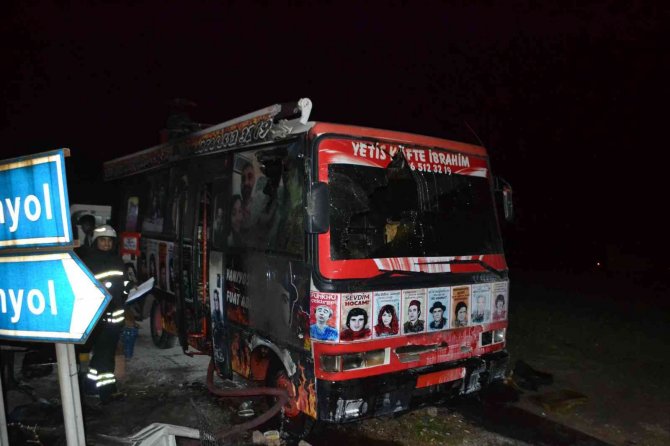 Ekmek Teknesi Küle Döndü: “Vay Gitti Benim Köfte Arabam Vay” Diyerek Hüngür Hüngür Ağladı