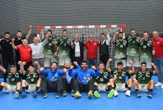 Çekişmeli Maçın Galibi Nilüfer Belediyespor