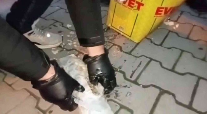 Otomobilde Yağ Tenekelerine Gizlenmiş 6 Kilo 850 Gram Esrar Ele Geçirildi: 3 Gözaltı