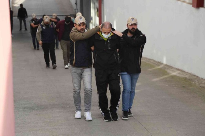 Adana’da Fetö Soruşturması: 10 Şüpheli Tutuklandı, 62 Adli Kontrol