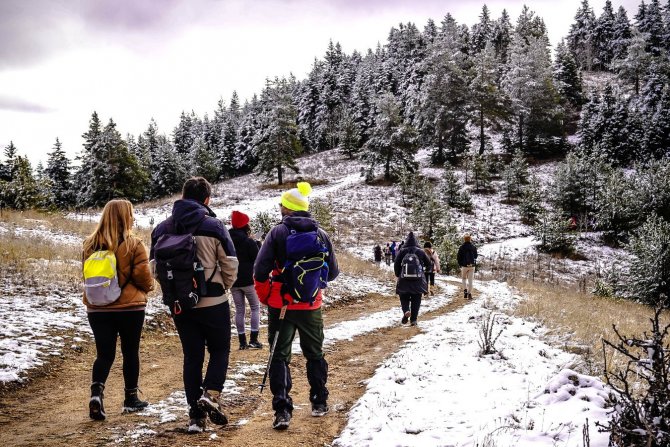 Gümüşhaneli Dağcılardan Öğretmenlere Zirvede Sürpriz Kutlama