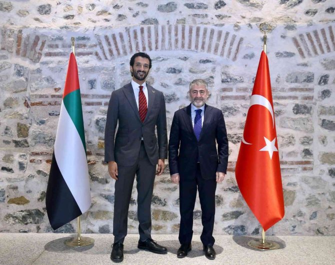 Hazine Ve Maliye Bakanı Nebati, Bae Ekonomi Bakanı İle Görüştü