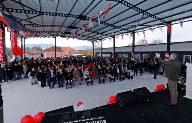 Honaz Belediyesi İklim Şartları Zor Olan Mahalleye Sosyal Tesis Kazandırdı