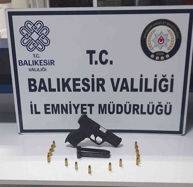 Balıkesir’de Aranan 185 Şahıs Yakalandı