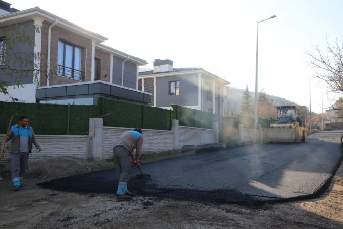 Melikgazi Belediyesi Altınoluk Mahallesi’nde Asfalt Çalışmasına Başladı