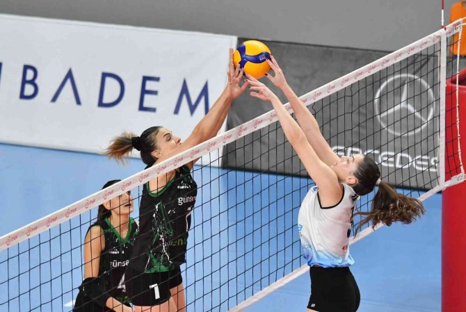 Kadınlar 1. Lig: Günseven Şalgam Ereğli Bld: 3- Kayseri Atletikspor: 1