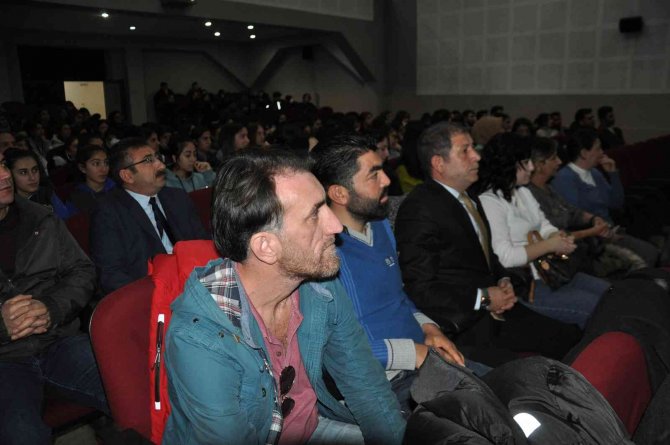 Kars’ta, ‘Ahıska Türklerinin Sürgünü’ Anlatıldı