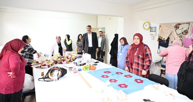 Kar-mek, Kadınların İkinci Evi Oldu