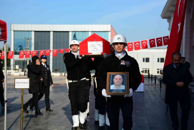 Kalbine Yenik Düşen Polis Memuru, Son Yolculuğuna Uğurlandı