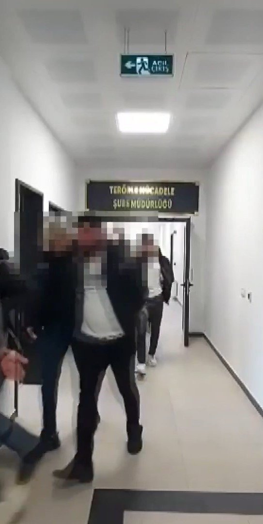 Kocaeli’nde Terör Propagandası Yapan 10 Kişi Tutuklandı