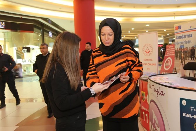 Kütahya’da 21 Bin 405 Kadın Kades Uygulamasını İndirdi