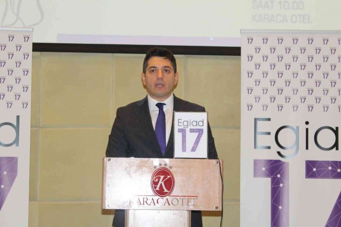 Egi̇ad’ın Adayı Yeniden Yelkenbiçer