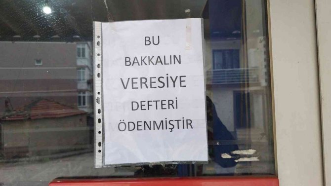 Hayırsever İş İnsanı Bakkalın Veresiye Defterindeki Borçları Ödedi