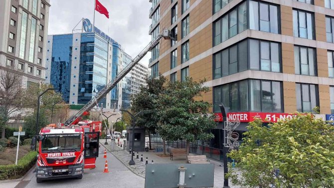 Bahçelievler’de Korkutan Yangın: 1 Kişi Dumandan Etkilendi