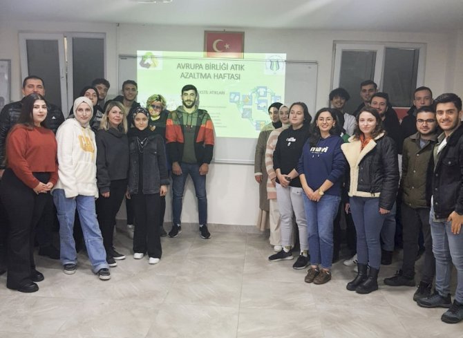Ürün Ve Tasarımlarla Atık Azaltımına Dikkat Çektiler