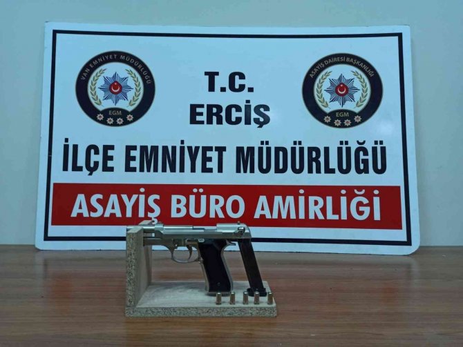 Van’da Değişik Suçlardan 11 Kişi Tutuklandı
