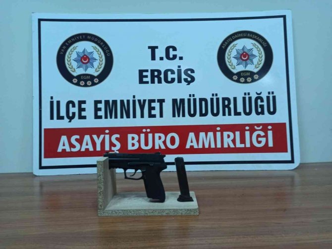 Van’da Değişik Suçlardan 11 Kişi Tutuklandı