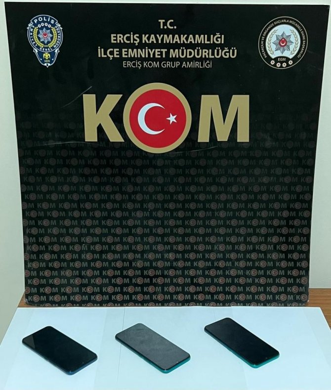 Van’da Gümrük Kaçakçılığı Operasyonu