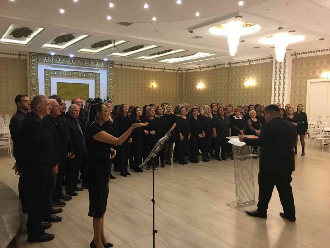 Şarkılar Bizi Söyler Biz De Şarkı Söyleriz Projesi