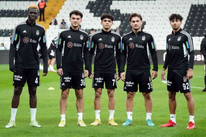 Hazırlık Maçı: Beşiktaş: 4 - İ̇stanbulspor: 0