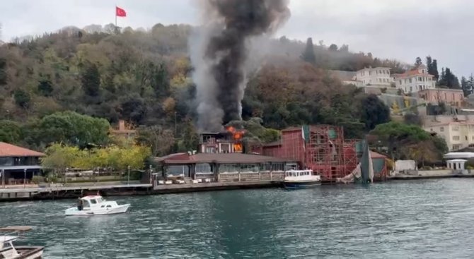 Beykoz’da 2 Katlı Restoran Alev Alev Yandı