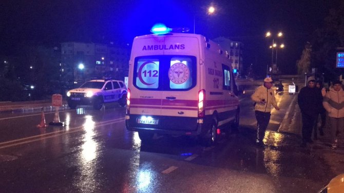 Edirne’de Otomobilin Çarptığı Yaya Yaralandı